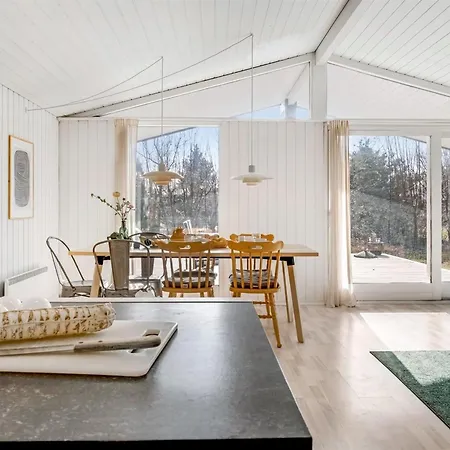 Krum - 250m From The Sea By Interhome Nyaraló *