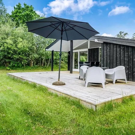 Krum - 250m From The Sea By Interhome