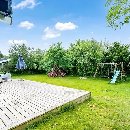 Nyaraló Krum - 250m From The Sea By Interhome *