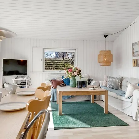 Vakantiehuis Krum - 250m From The Sea By Interhome *